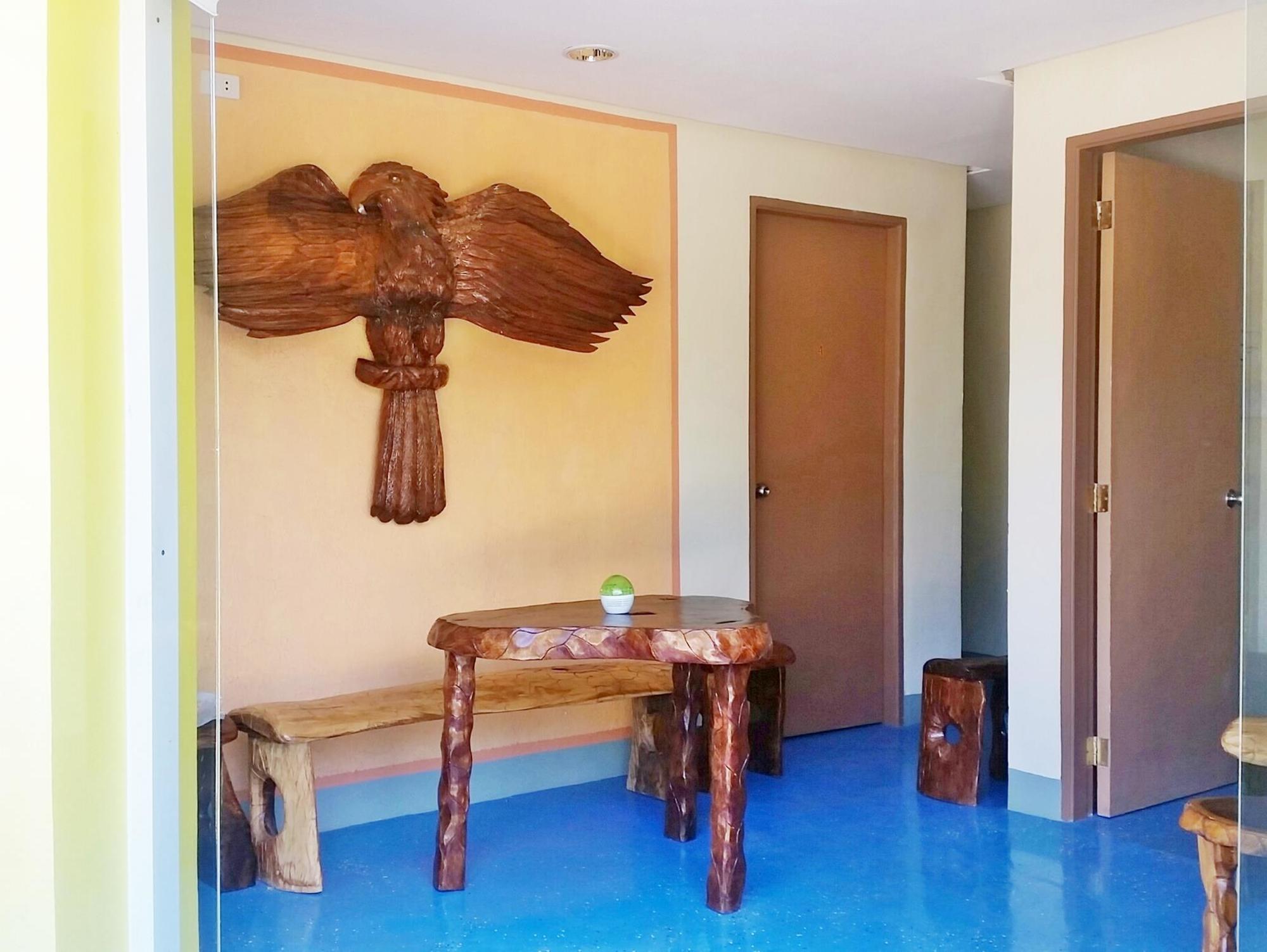 Ezy Stay Puerto Princesa Tiniguiban Exterior foto