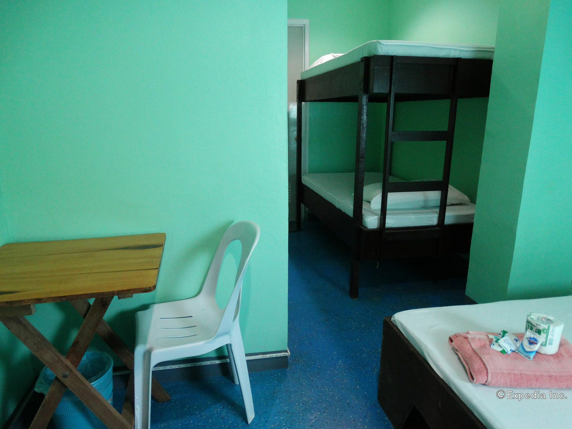 Ezy Stay Puerto Princesa Tiniguiban Exterior foto